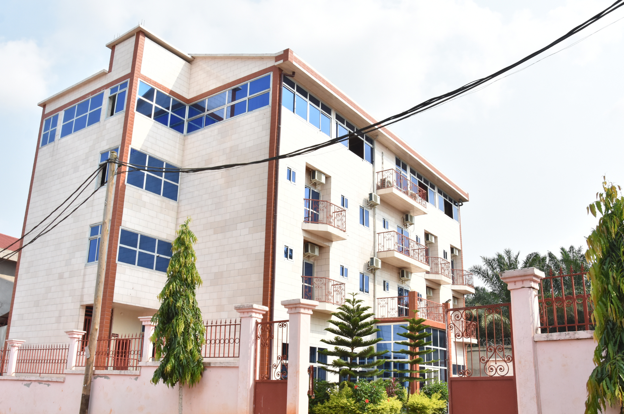 Facade Hotel MArtino Bertoua, Sud-Cameroun